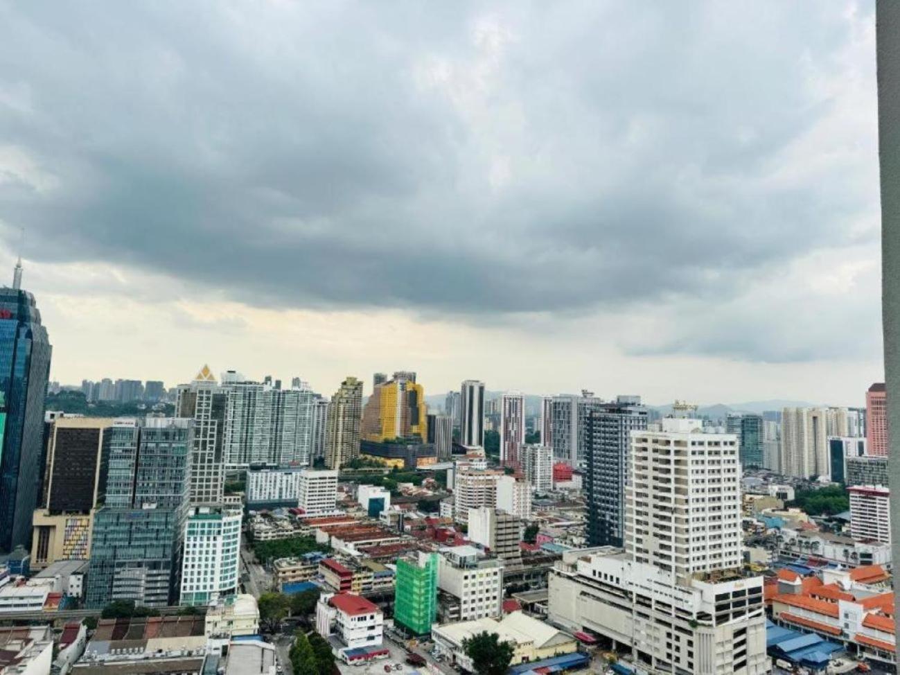 The Luxe Colony Klcc By Sky Pool Apartment Kuala Lumpur Exterior foto