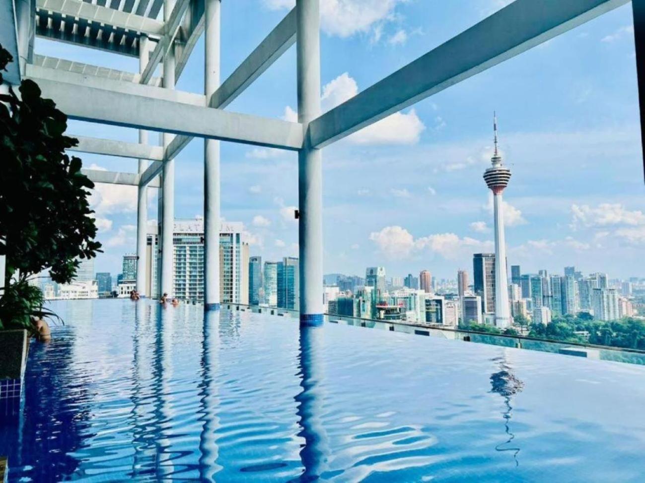 The Luxe Colony Klcc By Sky Pool Apartment Kuala Lumpur Exterior foto