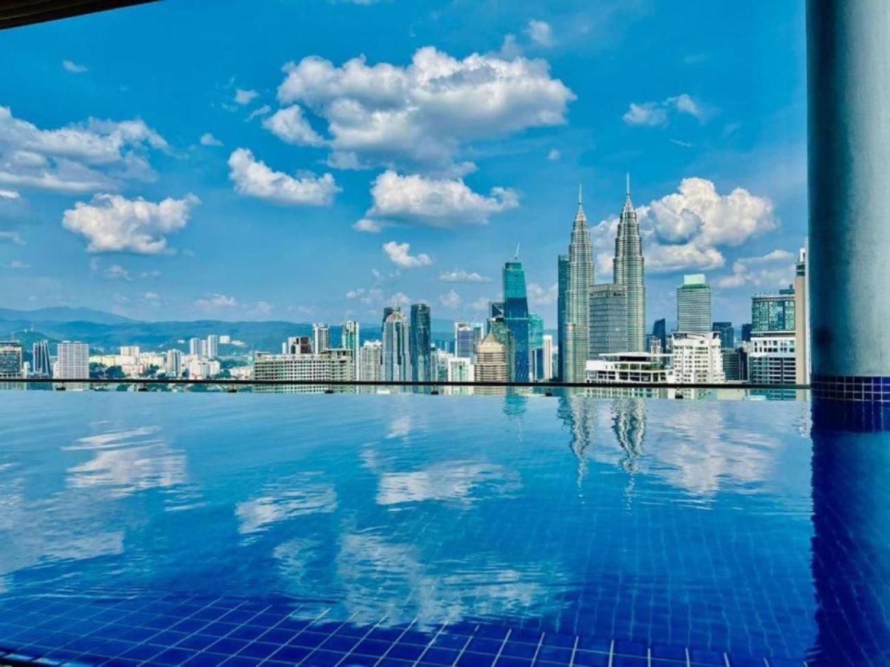 The Luxe Colony Klcc By Sky Pool Apartment Kuala Lumpur Exterior foto