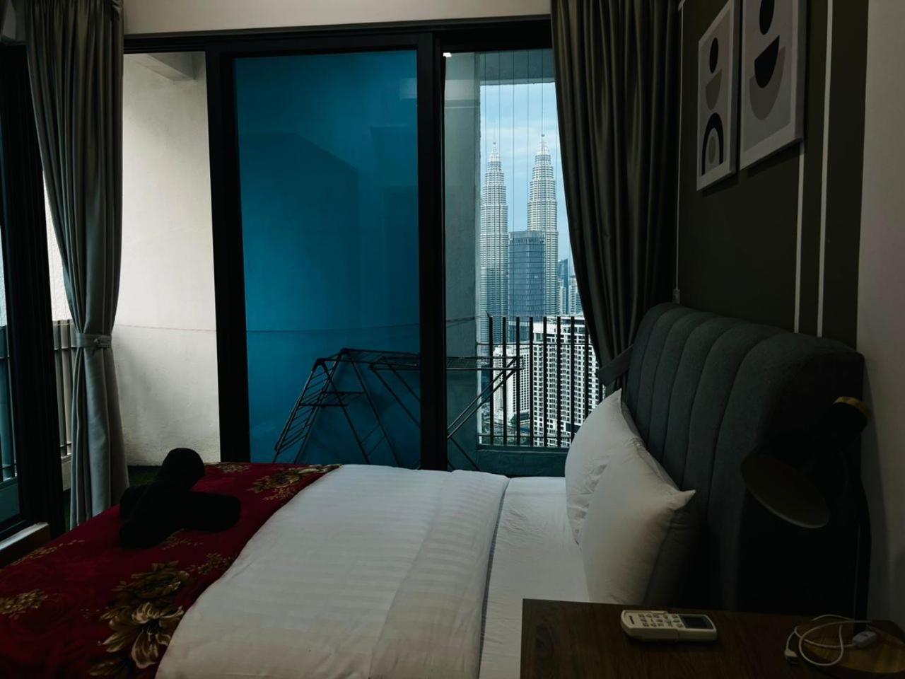 The Luxe Colony Klcc By Sky Pool Apartment Kuala Lumpur Exterior foto