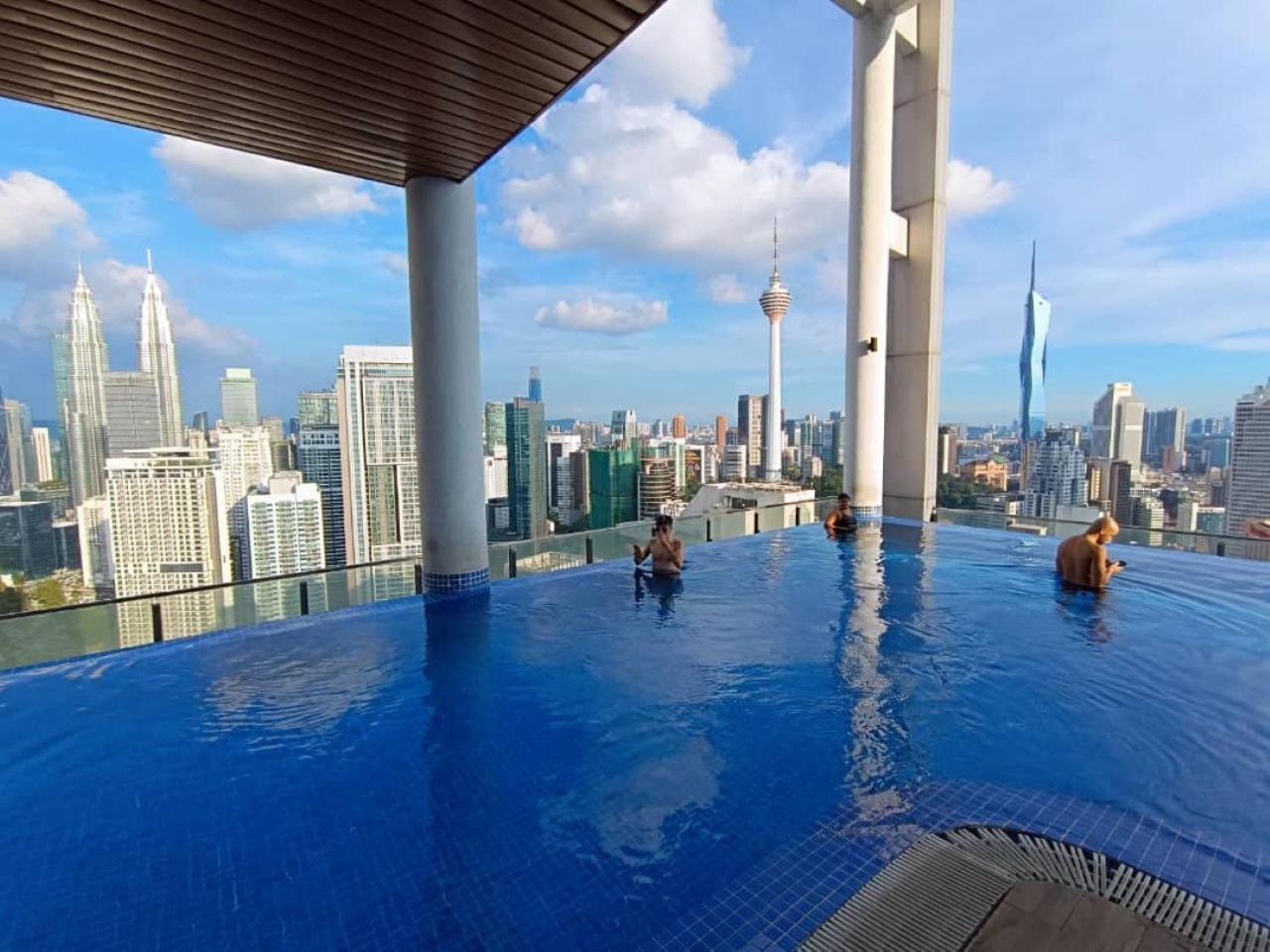 The Luxe Colony Klcc By Sky Pool Apartment Kuala Lumpur Exterior foto
