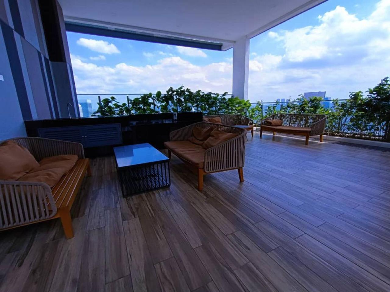 The Luxe Colony Klcc By Sky Pool Apartment Kuala Lumpur Exterior foto